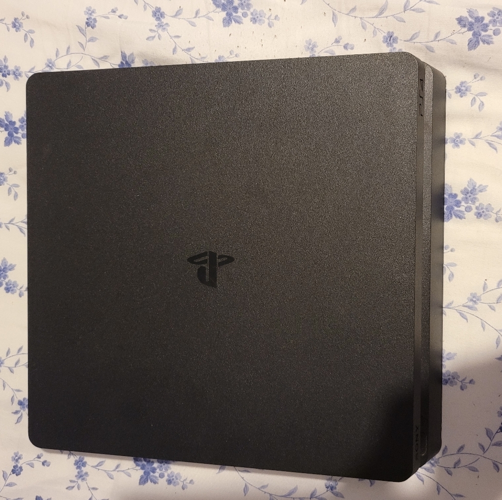 Playstation 4 Slim Gaming Console 1 TB Core with Games Bundle